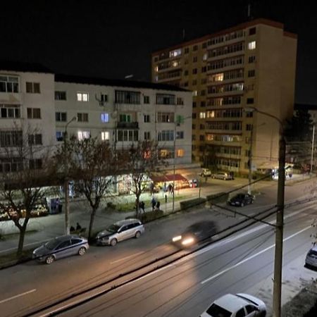 Studio 100G Apartment Targoviste Exterior photo